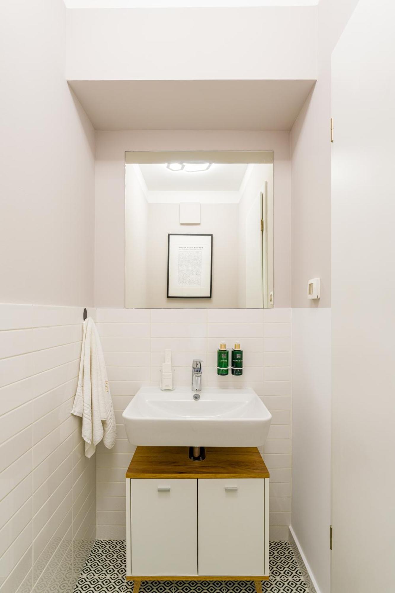 Mido Aviatie Park Apartments With Private Parking & Self Check-In Βουκουρέστι Εξωτερικό φωτογραφία